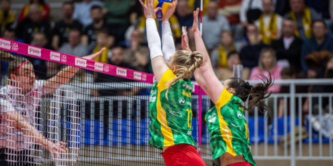 BKS Bielsko-Biała player celebrating a point during a volleyball match
