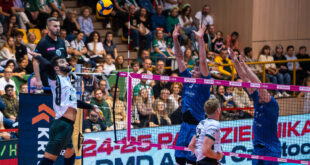 Volleyball players in action during a match between Stilon Gorzów and ChKS Chełm