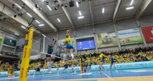 Volleyball players in action during a match between Schwerin and Dresden