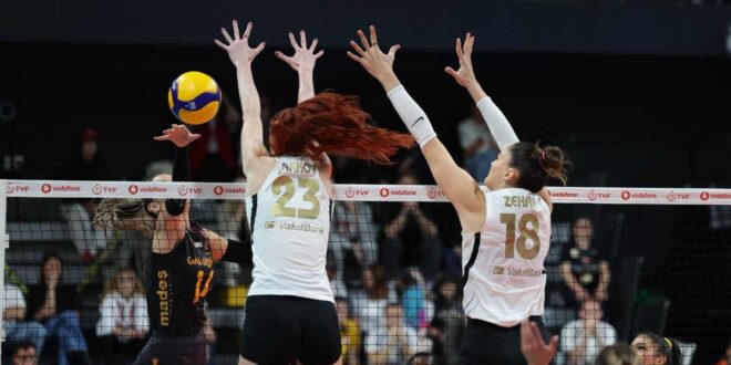 VakıfBank volleyball team celebrating a point on the court